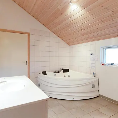 Holiday Buskrosevej Sjaellands Odde I بيت للعطل *